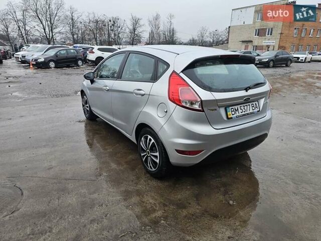 Сірий Форд Фієста, об'ємом двигуна 1.24 л та пробігом 61 тис. км за 7700 $, фото 3 на Automoto.ua