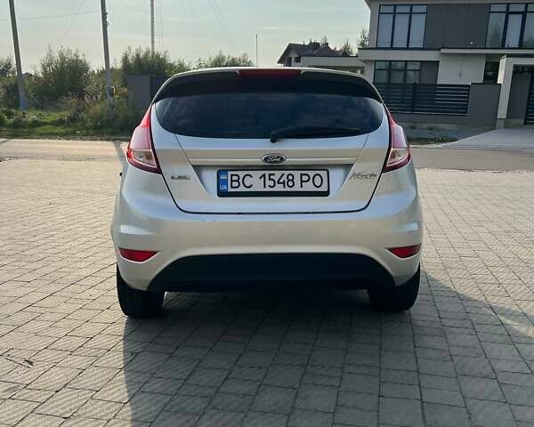 Форд Фиеста 2013 в Львове на Automoto.ua Серый Форд Фиеста, объемом двигателя 1.6 л и пробегом 291 тыс. км за 7800 $, фото 9 на Automoto.ua