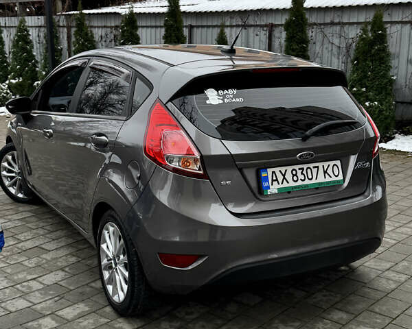 Сірий Форд Фієста, об'ємом двигуна 1.6 л та пробігом 91 тис. км за 8300 $, фото 2 на Automoto.ua