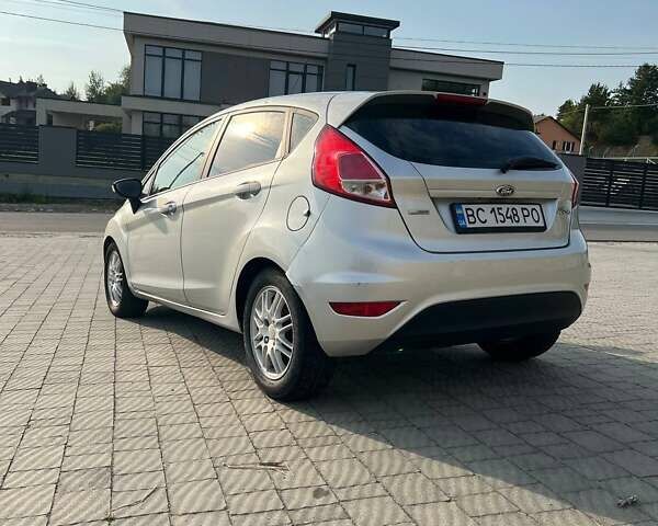 Форд Фиеста 2013 в Львове на Automoto.ua Серый Форд Фиеста, объемом двигателя 1.6 л и пробегом 291 тыс. км за 7800 $, фото 4 на Automoto.ua