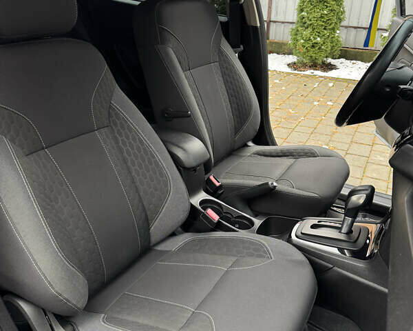 Сірий Форд Фієста, об'ємом двигуна 1.6 л та пробігом 91 тис. км за 8300 $, фото 20 на Automoto.ua