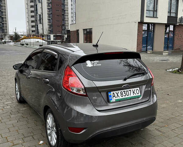 Сірий Форд Фієста, об'ємом двигуна 1.6 л та пробігом 91 тис. км за 8300 $, фото 12 на Automoto.ua