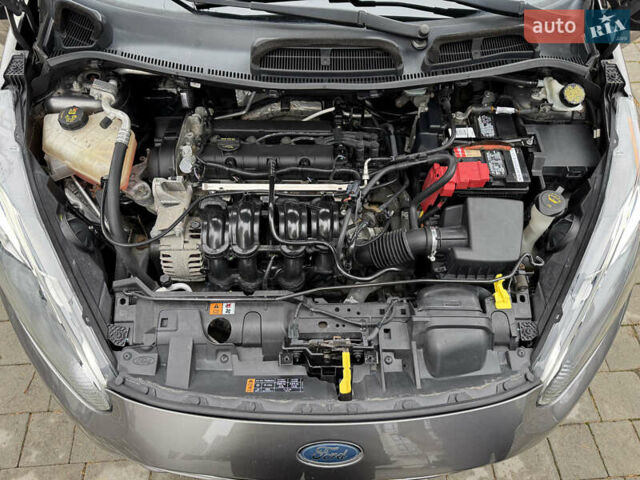 Сірий Форд Фієста, об'ємом двигуна 1.6 л та пробігом 91 тис. км за 8300 $, фото 25 на Automoto.ua