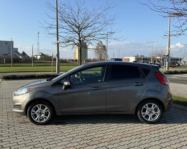 Сірий Форд Фієста, об'ємом двигуна 1.6 л та пробігом 227 тис. км за 7200 $, фото 3 на Automoto.ua