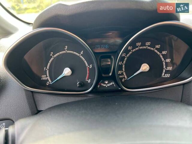 Форд Фиеста 2013 в Львове на Automoto.ua Серый Форд Фиеста, объемом двигателя 1.6 л и пробегом 291 тыс. км за 7800 $, фото 13 на Automoto.ua