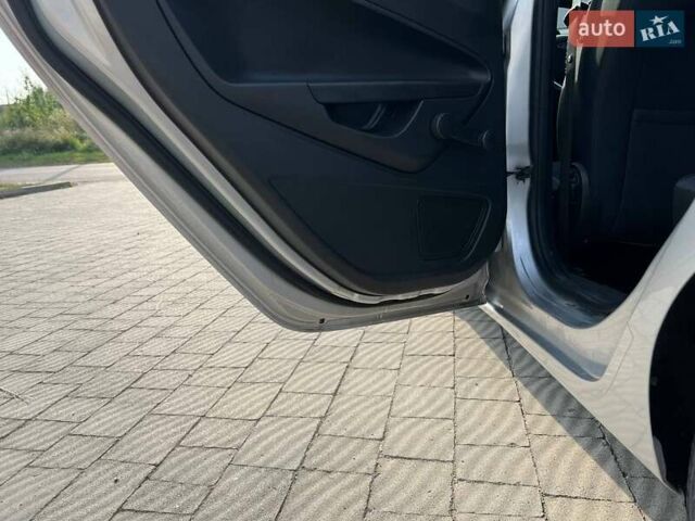 Форд Фиеста 2013 в Львове на Automoto.ua Серый Форд Фиеста, объемом двигателя 1.6 л и пробегом 291 тыс. км за 7800 $, фото 22 на Automoto.ua