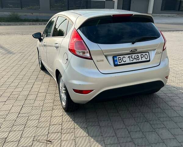 Форд Фиеста 2013 в Львове на Automoto.ua Серый Форд Фиеста, объемом двигателя 1.6 л и пробегом 291 тыс. км за 7800 $, фото 10 на Automoto.ua