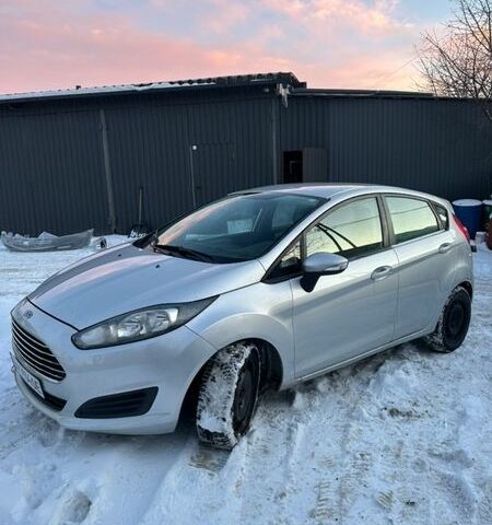 Сірий Форд Фієста, об'ємом двигуна 1.6 л та пробігом 167 тис. км за 4400 $, фото 3 на Automoto.ua