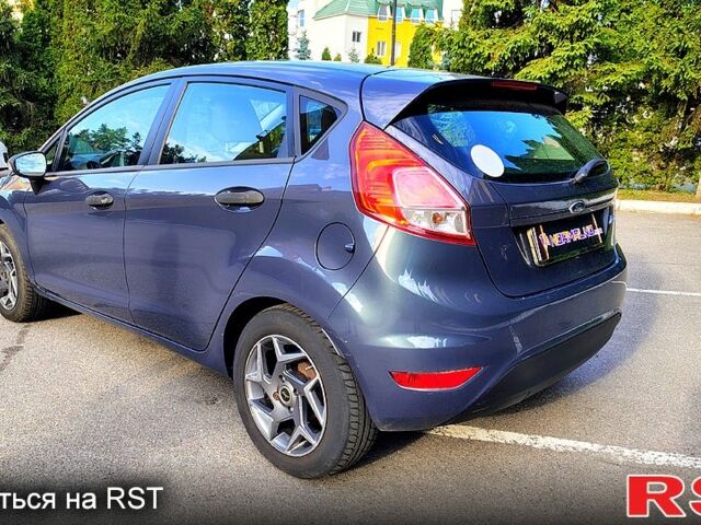 Серый Форд Фиеста, объемом двигателя 1.2 л и пробегом 152 тыс. км за 5000 $, фото 2 на Automoto.ua