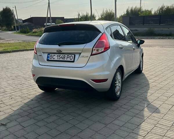 Форд Фиеста 2013 в Львове на Automoto.ua Серый Форд Фиеста, объемом двигателя 1.6 л и пробегом 291 тыс. км за 7800 $, фото 5 на Automoto.ua