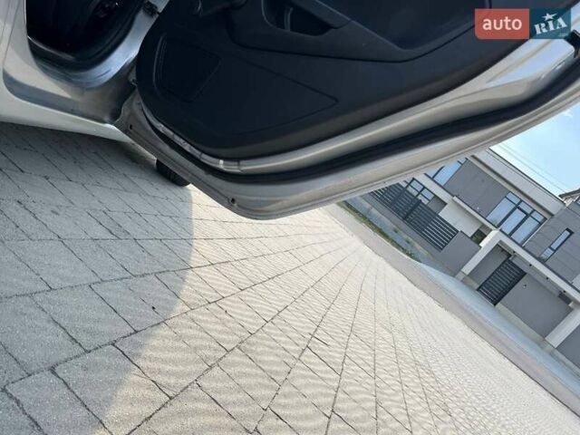 Форд Фиеста 2013 в Львове на Automoto.ua Серый Форд Фиеста, объемом двигателя 1.6 л и пробегом 291 тыс. км за 7800 $, фото 24 на Automoto.ua