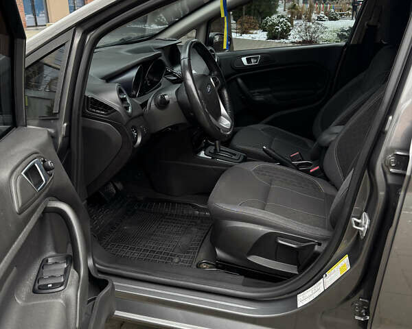 Сірий Форд Фієста, об'ємом двигуна 1.6 л та пробігом 91 тис. км за 8300 $, фото 18 на Automoto.ua