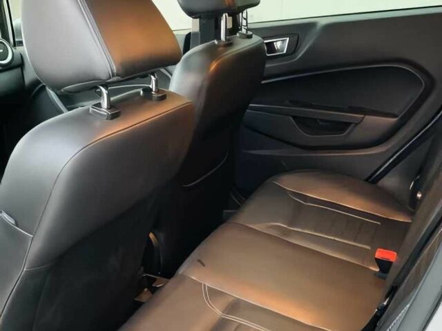 Серый Форд Фиеста, объемом двигателя 1.6 л и пробегом 90 тыс. км за 1700 $, фото 10 на Automoto.ua