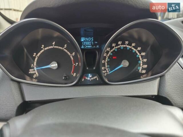 Серый Форд Фиеста, объемом двигателя 1.6 л и пробегом 139 тыс. км за 8500 $, фото 15 на Automoto.ua