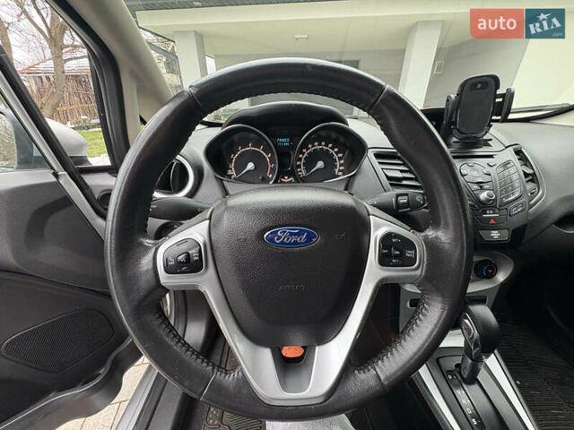 Сірий Форд Фієста, об'ємом двигуна 1.6 л та пробігом 171 тис. км за 7700 $, фото 32 на Automoto.ua