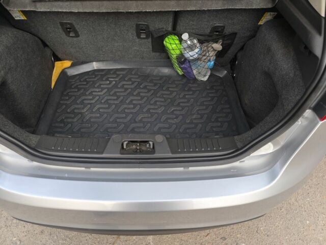 Сірий Форд Фієста, об'ємом двигуна 1.6 л та пробігом 139 тис. км за 8500 $, фото 23 на Automoto.ua