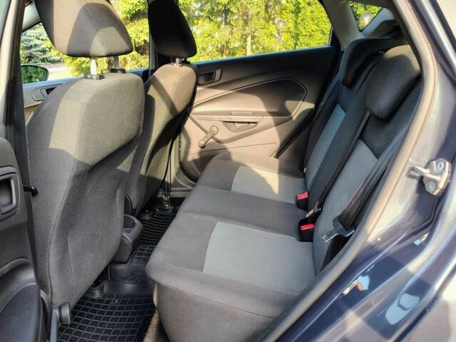 Форд Фієста 2015 у Києві на Automoto.ua Сірий Форд Фієста, об'ємом двигуна 1.25 л та пробігом 152 тис. км за 5599 $, фото 15 на Automoto.ua