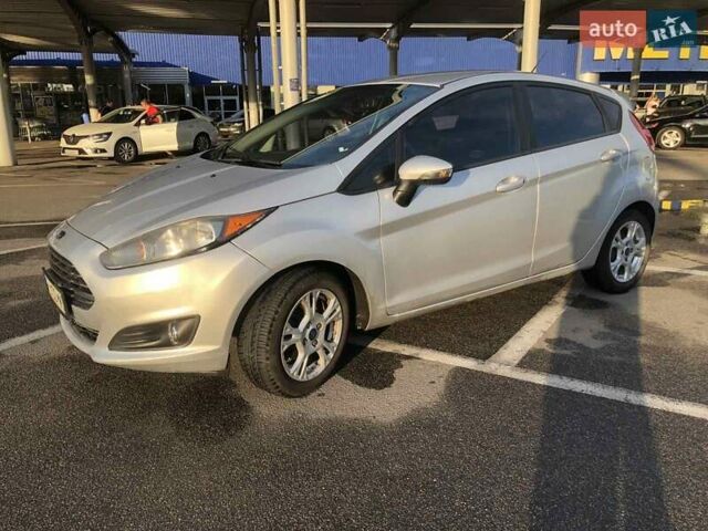 Сірий Форд Фієста, об'ємом двигуна 1.6 л та пробігом 170 тис. км за 7700 $, фото 3 на Automoto.ua