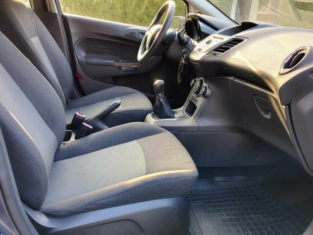 Форд Фієста 2015 у Києві на Automoto.ua Сірий Форд Фієста, об'ємом двигуна 1.25 л та пробігом 152 тис. км за 5599 $, фото 19 на Automoto.ua
