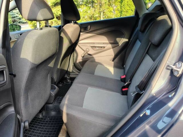 Форд Фієста 2015 у Києві на Automoto.ua Сірий Форд Фієста, об'ємом двигуна 1.25 л та пробігом 152 тис. км за 5599 $, фото 16 на Automoto.ua