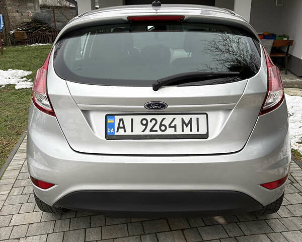 Сірий Форд Фієста, об'ємом двигуна 1.6 л та пробігом 171 тис. км за 7700 $, фото 14 на Automoto.ua