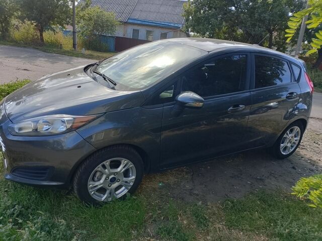 Сірий Форд Фієста, об'ємом двигуна 1.6 л та пробігом 130 тис. км за 7500 $, фото 2 на Automoto.ua