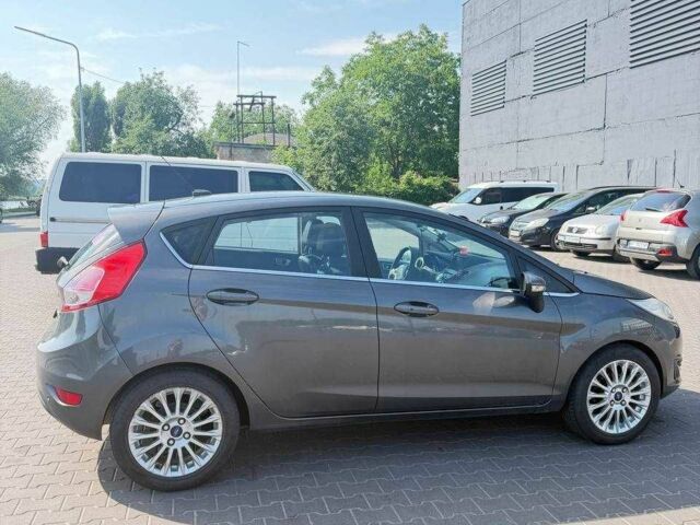 Сірий Форд Фієста, об'ємом двигуна 1.6 л та пробігом 166 тис. км за 5701 $, фото 2 на Automoto.ua