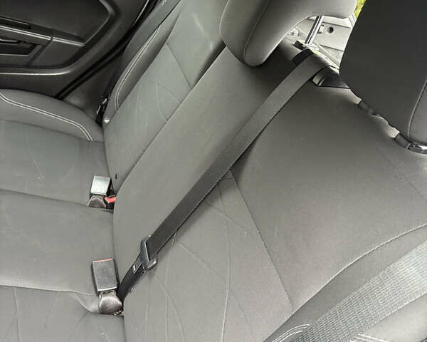 Сірий Форд Фієста, об'ємом двигуна 1.6 л та пробігом 171 тис. км за 7700 $, фото 26 на Automoto.ua