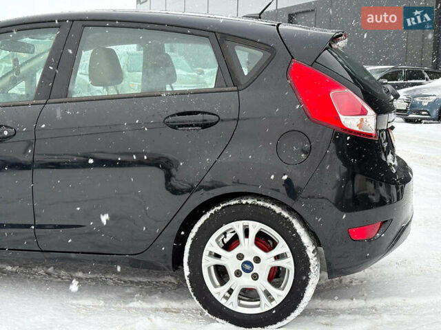 Сірий Форд Фієста, об'ємом двигуна 1.6 л та пробігом 157 тис. км за 7490 $, фото 26 на Automoto.ua