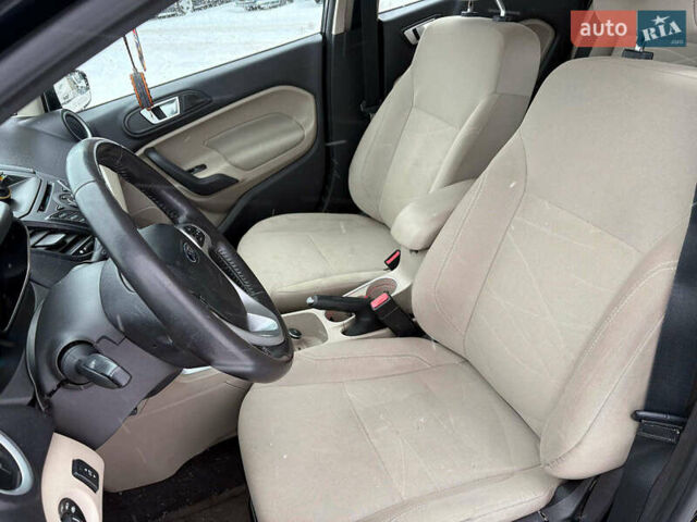 Сірий Форд Фієста, об'ємом двигуна 1.6 л та пробігом 157 тис. км за 7490 $, фото 16 на Automoto.ua