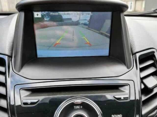 Форд Фиеста 2016 в Хмельницком на Automoto.ua Серый Форд Фиеста, объемом двигателя 1.6 л и пробегом 78 тыс. км за 6900 $, фото 8 на Automoto.ua