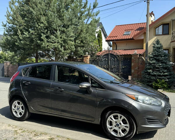 Серый Форд Фиеста, объемом двигателя 1.6 л и пробегом 99 тыс. км за 7500 $, фото 5 на Automoto.ua