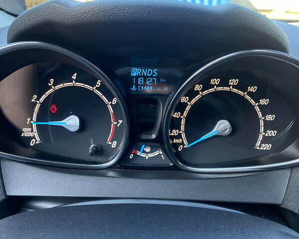 Серый Форд Фиеста, объемом двигателя 1 л и пробегом 118 тыс. км за 7999 $, фото 14 на Automoto.ua