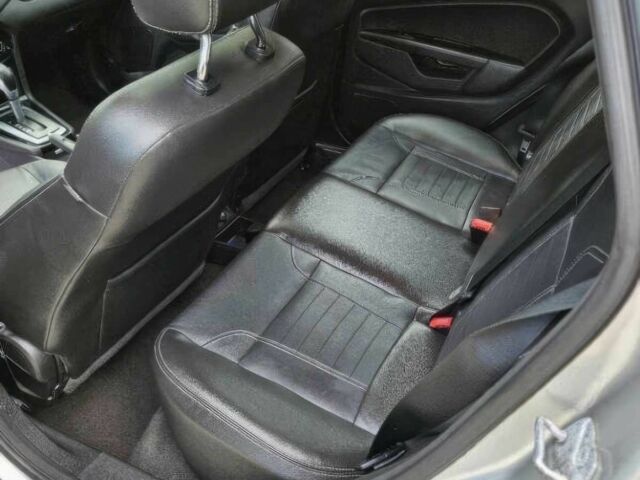 Серый Форд Фиеста, объемом двигателя 1.6 л и пробегом 71 тыс. км за 8100 $, фото 9 на Automoto.ua