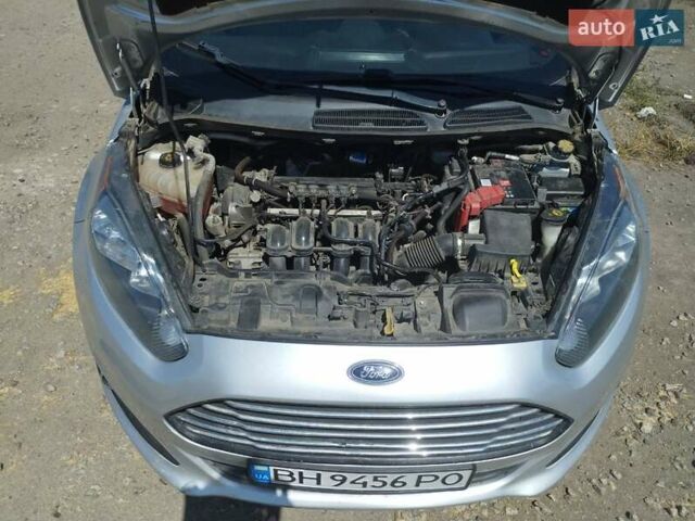 Форд Фиеста 2017 в Кривом Роге на Automoto.ua Серый Форд Фиеста, объемом двигателя 1.6 л и пробегом 190 тыс. км за 7500 $, фото 5 на Automoto.ua