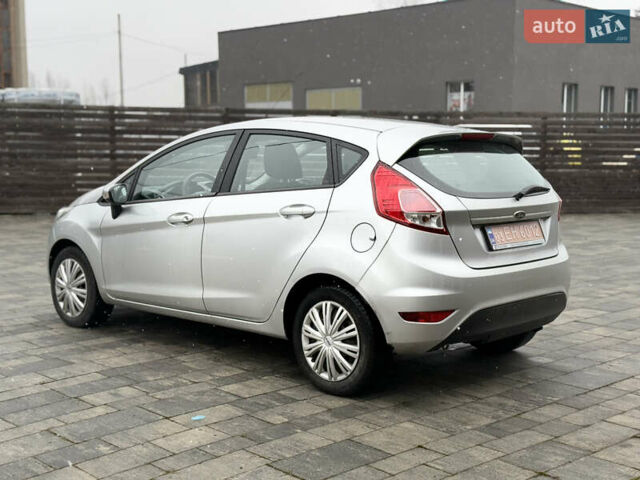 Форд Фиеста 2017 в Тячеве на Automoto.ua Серый Форд Фиеста, объемом двигателя 1.6 л и пробегом 196 тыс. км за 7300 $, фото 19 на Automoto.ua