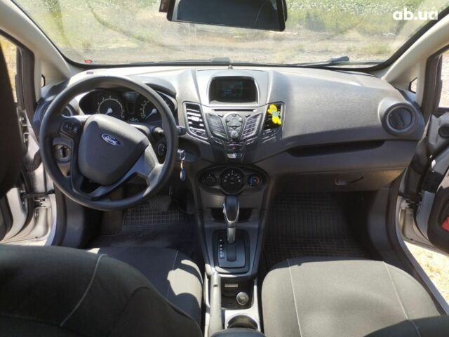 Сірий Форд Фієста, об'ємом двигуна 1.6 л та пробігом 189 тис. км за 7700 $, фото 1 на Automoto.ua