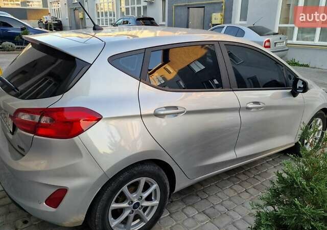 Форд Фиеста 2017 в Виннице на Automoto.ua Серый Форд Фиеста, объемом двигателя 1 л и пробегом 55 тыс. км за 10500 $, фото 7 на Automoto.ua