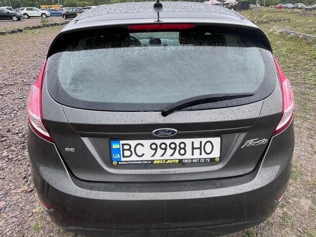 Серый Форд Фиеста, объемом двигателя 1.6 л и пробегом 65 тыс. км за 8800 $, фото 4 на Automoto.ua