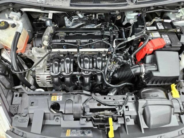 Сірий Форд Фієста, об'ємом двигуна 1.6 л та пробігом 57 тис. км за 2200 $, фото 11 на Automoto.ua