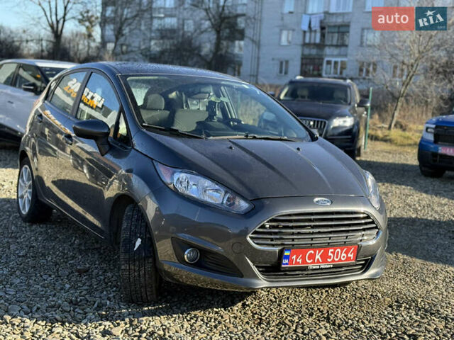 Серый Форд Фиеста, объемом двигателя 1.6 л и пробегом 149 тыс. км за 8500 $, фото 4 на Automoto.ua