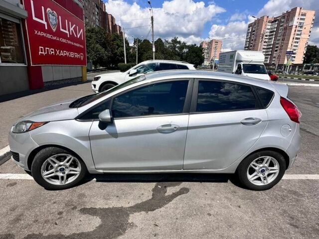 Сірий Форд Фієста, об'ємом двигуна 1.6 л та пробігом 172 тис. км за 7400 $, фото 4 на Automoto.ua