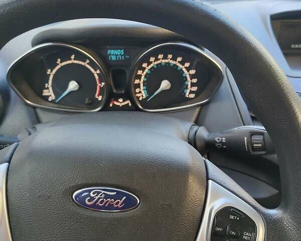 Форд Фиеста 2018 в Житомире на Automoto.ua Серый Форд Фиеста, объемом двигателя 1.6 л и пробегом 171 тыс. км за 7900 $, фото 8 на Automoto.ua