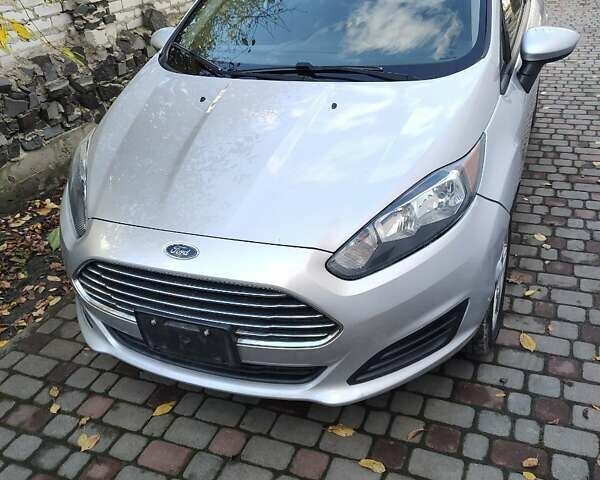 Форд Фиеста 2018 в Житомире на Automoto.ua Серый Форд Фиеста, объемом двигателя 1.6 л и пробегом 171 тыс. км за 7900 $, фото 9 на Automoto.ua