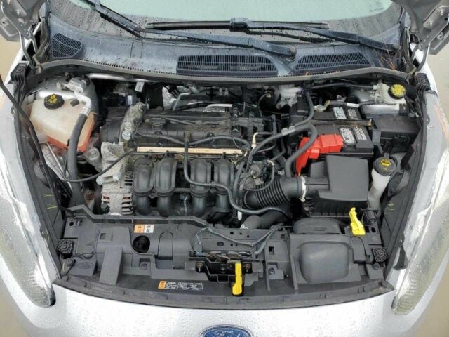 Серый Форд Фиеста, объемом двигателя 1.6 л и пробегом 64 тыс. км за 6600 $, фото 10 на Automoto.ua