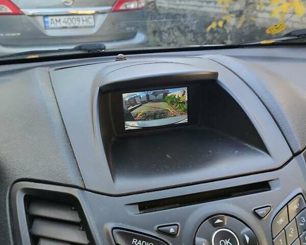 Форд Фиеста 2018 в Житомире на Automoto.ua Серый Форд Фиеста, объемом двигателя 1.6 л и пробегом 171 тыс. км за 7900 $, фото 5 на Automoto.ua