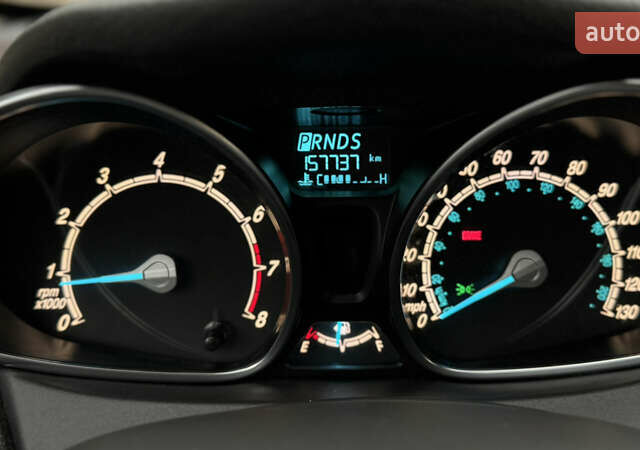 Сірий Форд Фієста, об'ємом двигуна 1.6 л та пробігом 158 тис. км за 8999 $, фото 6 на Automoto.ua