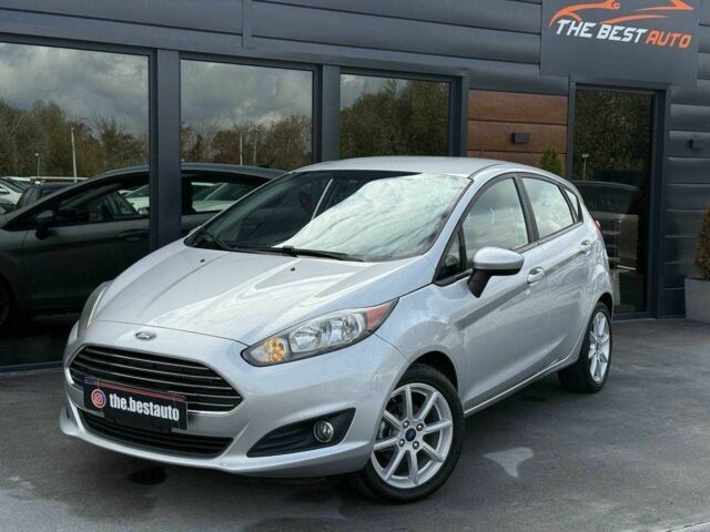 Серый Форд Фиеста, объемом двигателя 1.6 л и пробегом 160 тыс. км за 9300 $, фото 1 на Automoto.ua