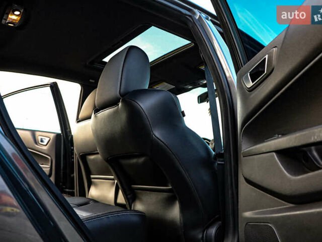 Серый Форд Фиеста, объемом двигателя 1.6 л и пробегом 85 тыс. км за 12500 $, фото 34 на Automoto.ua