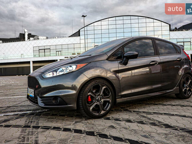 Серый Форд Фиеста, объемом двигателя 1.6 л и пробегом 85 тыс. км за 12500 $, фото 72 на Automoto.ua